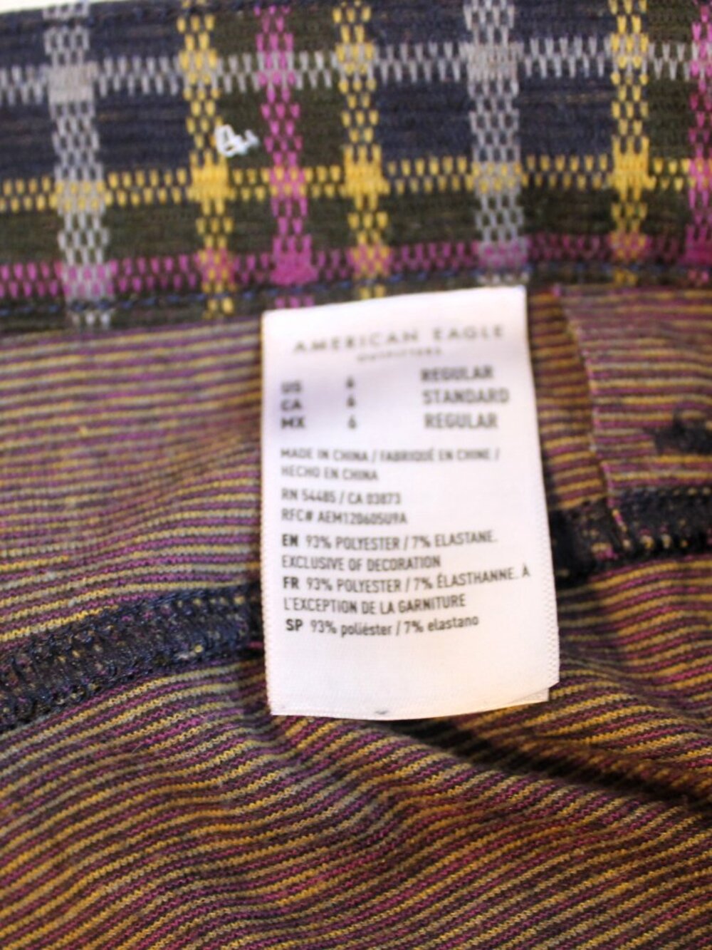 American Eagle Stretchy Knit Plaid Flare Pants 6R (Long Inseam) - Picture 8 of 9